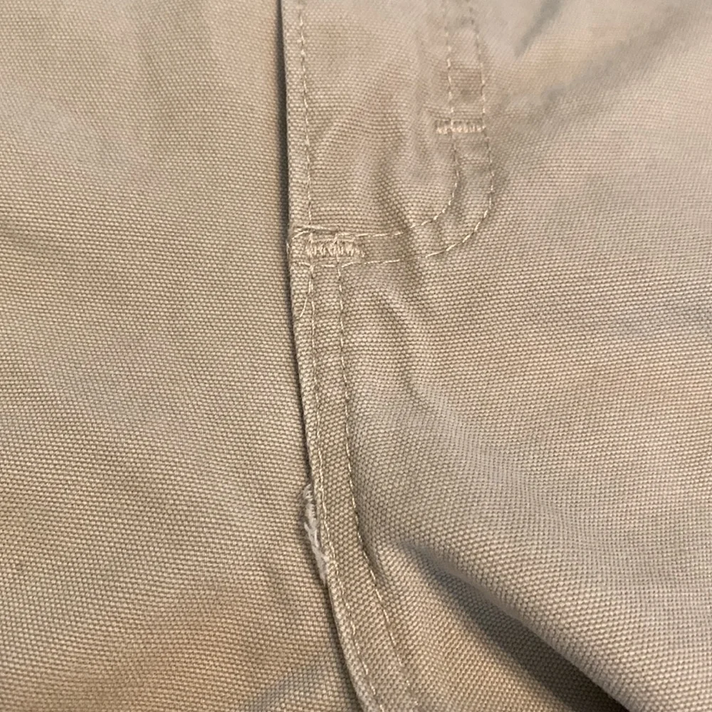 Wrangler size 46 woven cotton canvas 10” carpenter utility shorts 6 pocket EUC